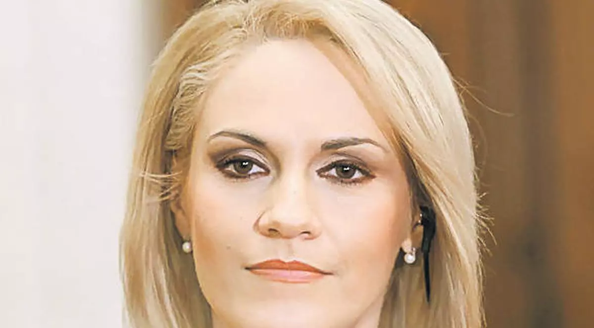 Gabriela Vrânceanu Firea, lovitură cruntă din partea cui nu se aștepta! Ce a făcut fiul vitreg al senatoarei