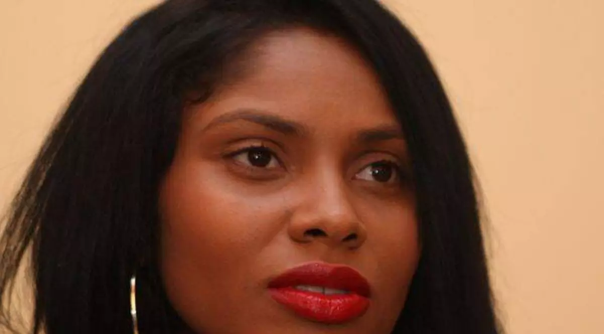 CREDEA că TOTUL s-a LINIȘTIT, dar LAURETTE PRIMEȘTE o NOUĂ LOVITURĂ! 