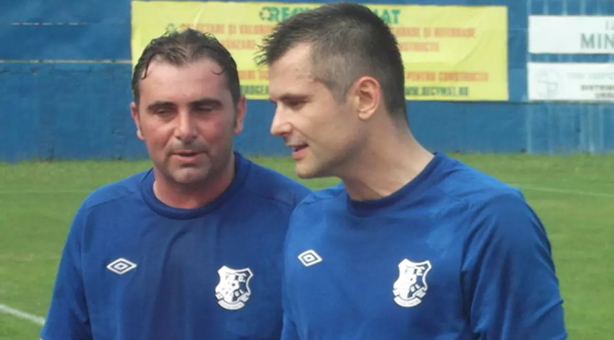 Stelian Carabaș a rămas cel mai tare din oraș: triplă într-un amical de old boys