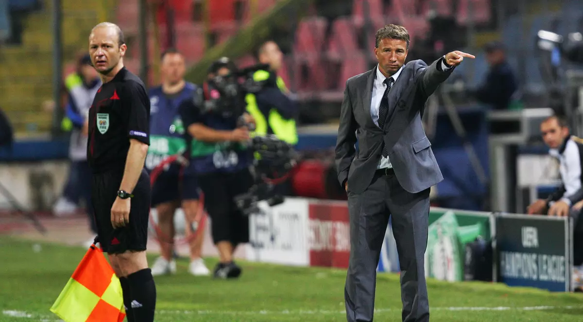 Dan Petrescu ia în calcul revenirea în Liga I! Anunțul fostului antrenor de la Al Arabi