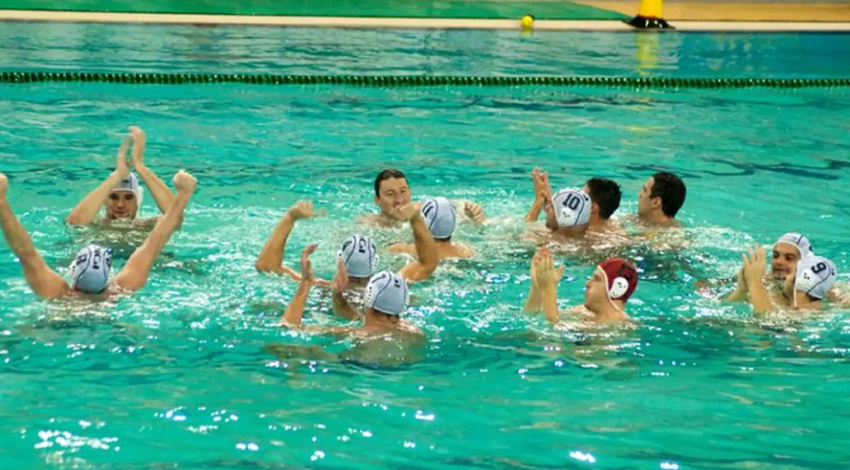 POLO / CSM Oradea și Steaua București și-au împărțit victoriile