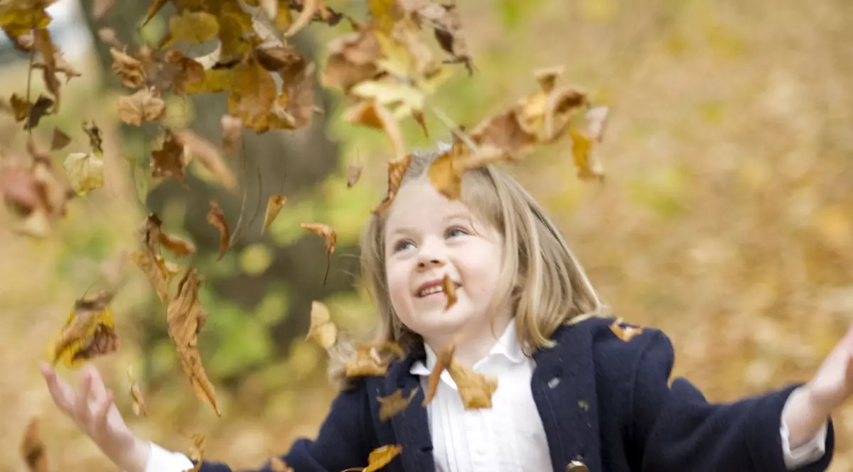 VREMEA până pe 23 noiembrie. Ce temperaturi vor fi şi cât va ploua în fiecare regiune a ţării