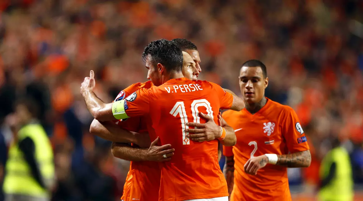 VIDEO / Olanda - Letonia 6-0. Medie foarte bună de goluri a lui Robben