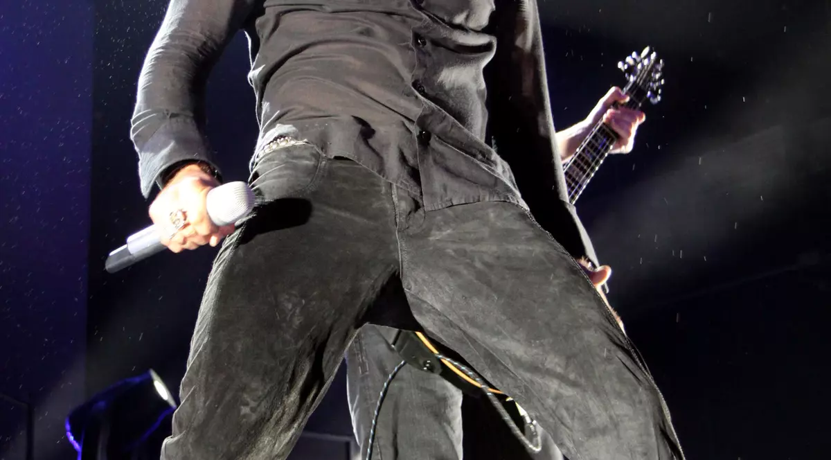 A VÂNDUT 40 de milioane de albume, ÎNSĂ acum E FALIT și a ajuns la URGENȚE: ”Două zile nu am avut CE MÂNCA”