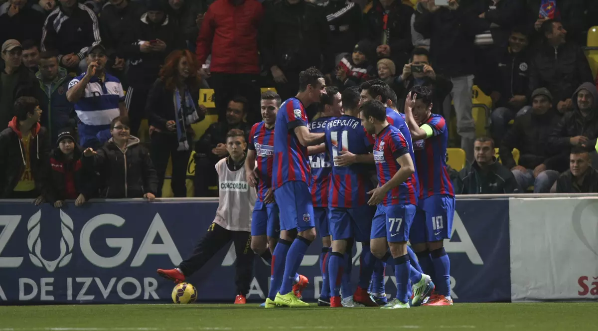 OFERTĂ. Steaua are CONCURENŢĂ serioasă pentru atacantul mult dorit