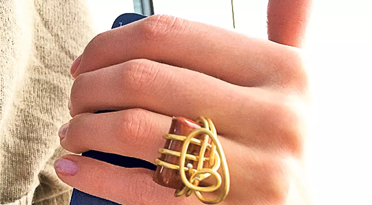 Asta da idee! Transformă mobilele în bijuterii