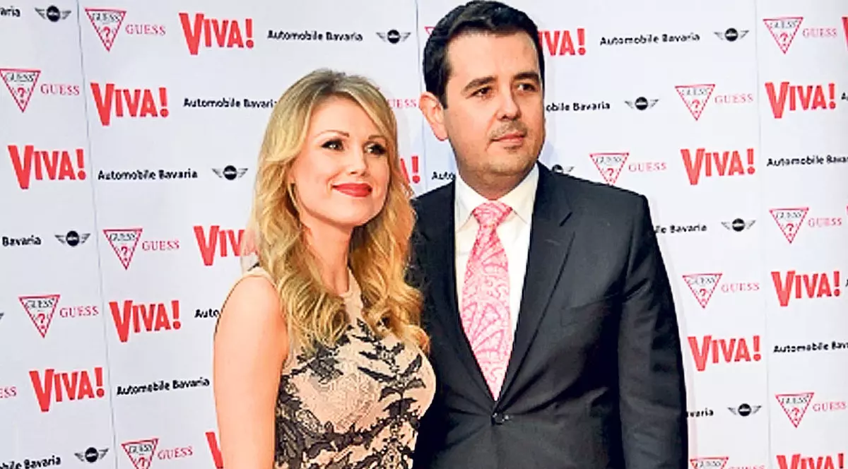 Cristina Rus și soțul ei se relaxează la Brașov. Cei doi, de nerecunoscut pe pârtia din Azuga