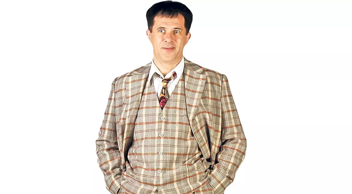 Doru Octavian Dumitru are cui să predea «afacerea cu glume»