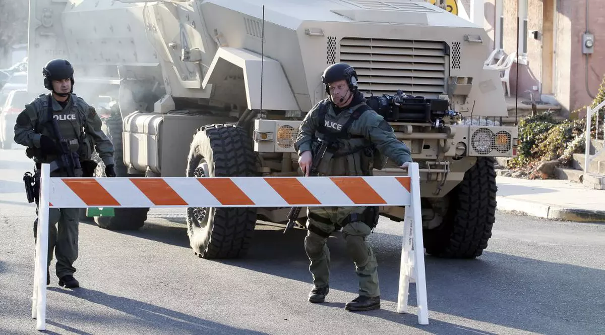 Un fost pușcaș marin american și-a împușcat mortal fosta soție și cinci rude ale acesteia | FOTO