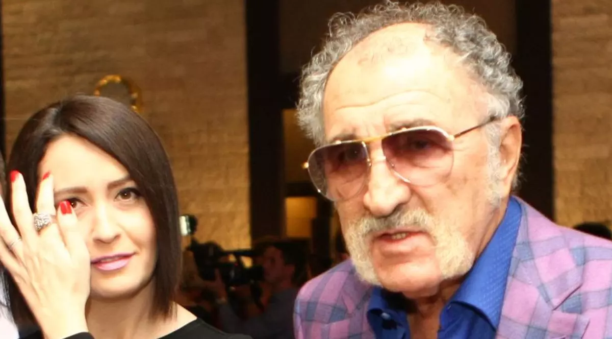 Amalia NĂSTASE, APARIȚIE de SENZAȚIE la brațul lui ION ȚIRIAC | FOTO