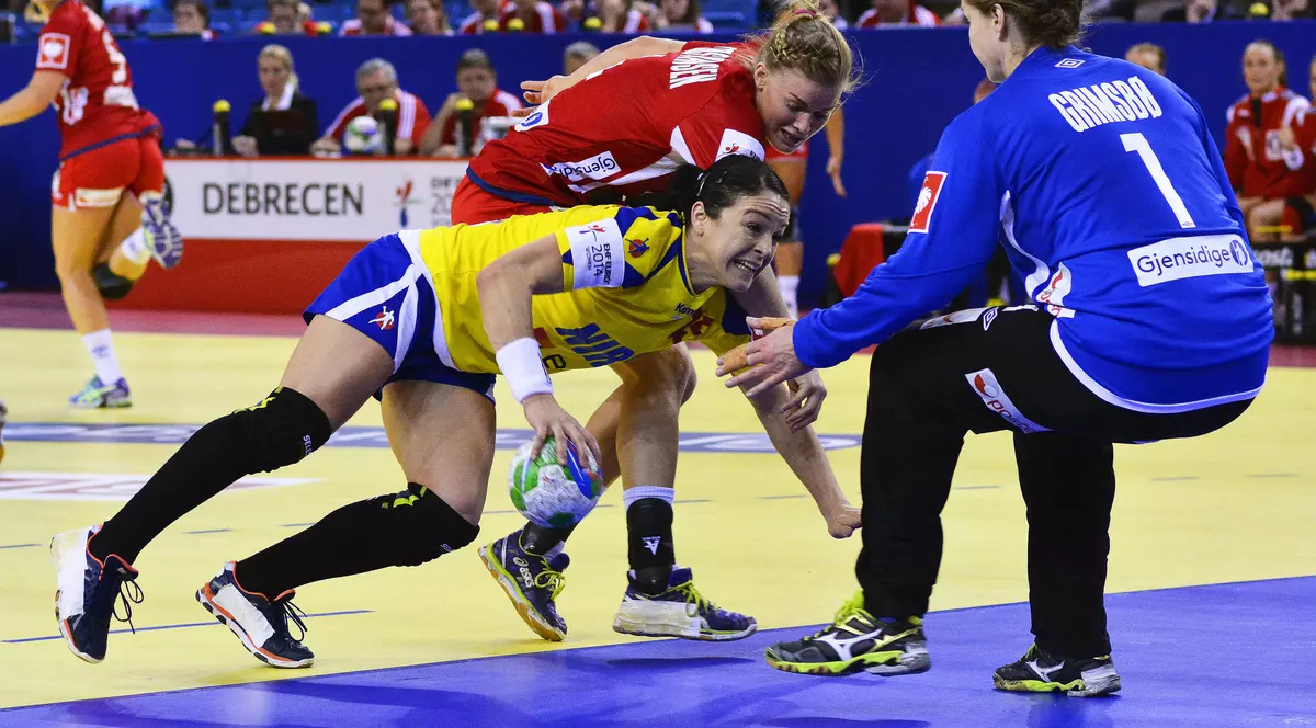 Alexandru Dedu nu este exigent cu tricolorele. Condiţia preşedintelui