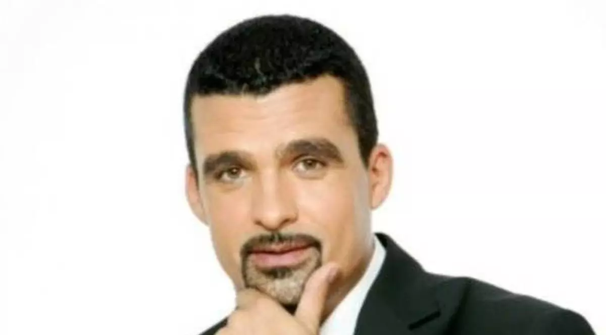 Aurelian Temișan, HUIDUIT PE SCENĂ! Cel mai rușinos moment din cariera artistului