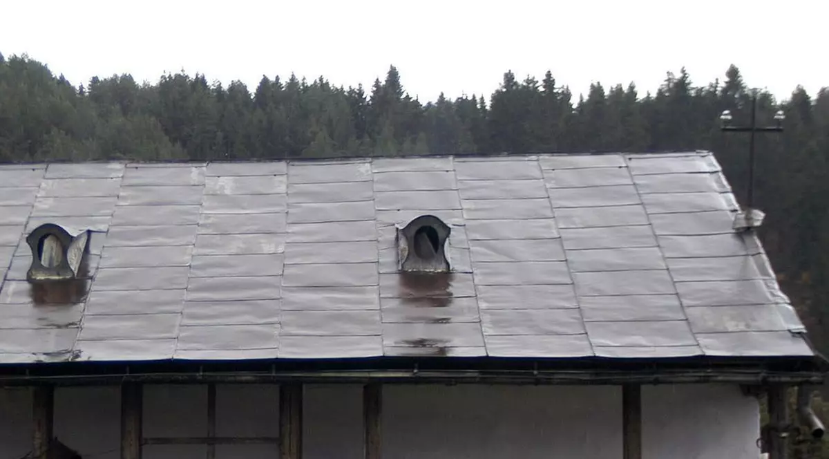 ROMÂN celebru în PRESA BRITANICĂ. Și-a construit CASĂ în România cu banii primiţi ca ajutor social în Marea Britanie