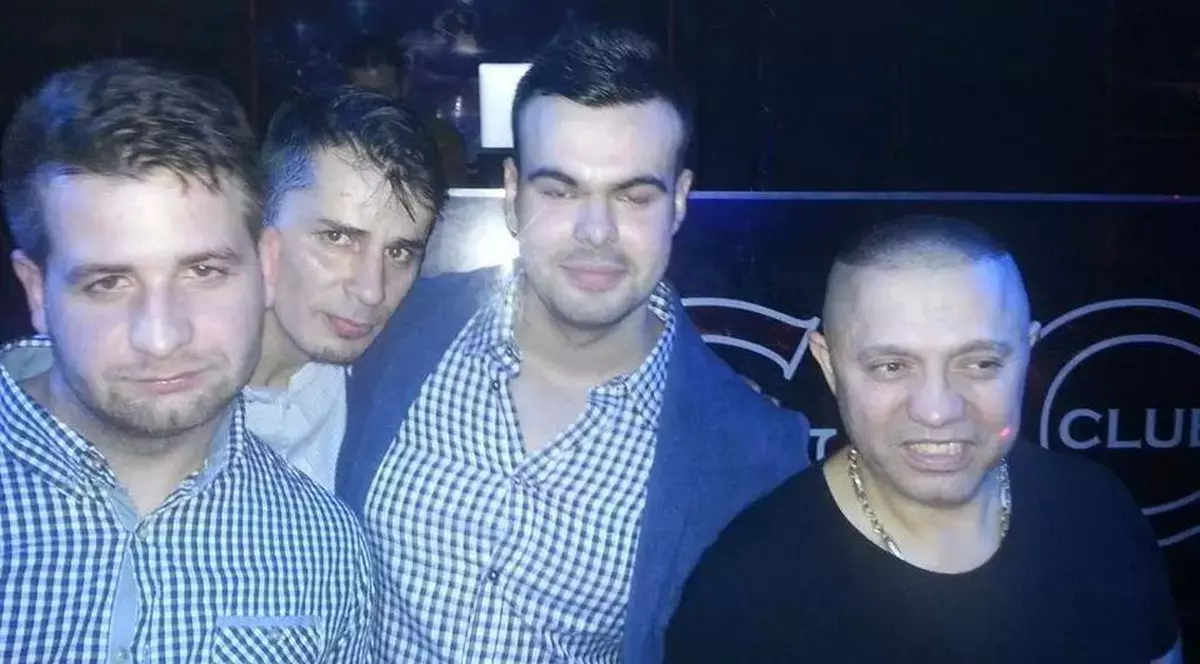 PETRECERE CU CÂNTEC ÎN GERMANIA / Manelistul Nicolae Guță ^l-a ”ușurat” de 500 de euro pe un fotbalist român din Germania!!!