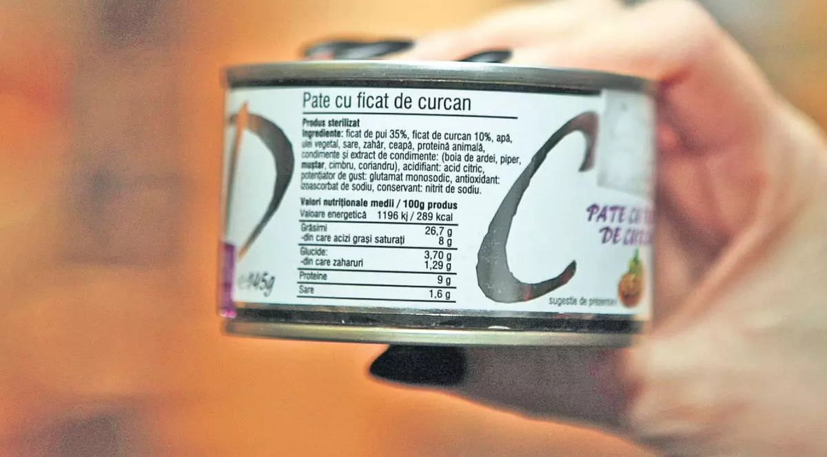 Etichete noi? În vise! În realitate, nici un produs nu conţine toate detaliile obligatorii impuse de UE