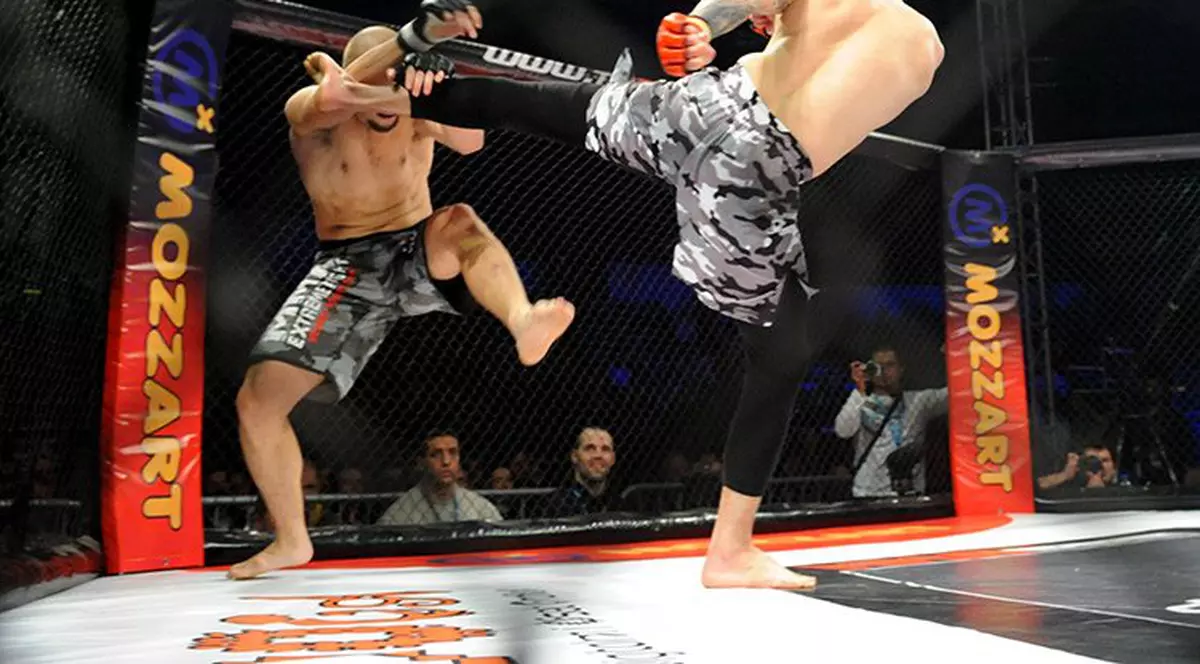 LUPTE ÎN RING / Un sportiv și-a salvat rivalul de la moarte / VIDEO