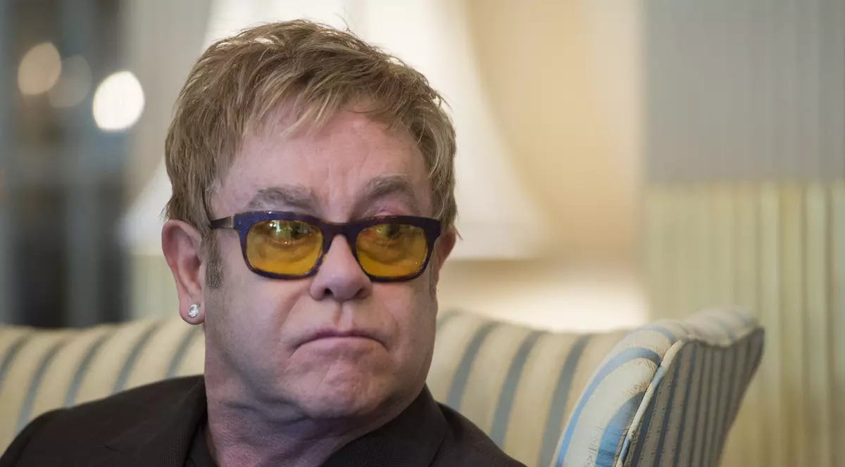  VIDEO / Elton John a făcut ”buf!” sub privirile Martinei Hingis