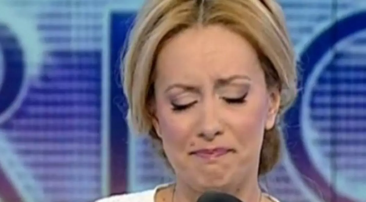 SIMONA GHERGHE, experiență TRAUMATIZANTĂ în COPILĂRIE! AVEA PICIOARELE VINETE de la BĂTĂILE pe care le LUA!