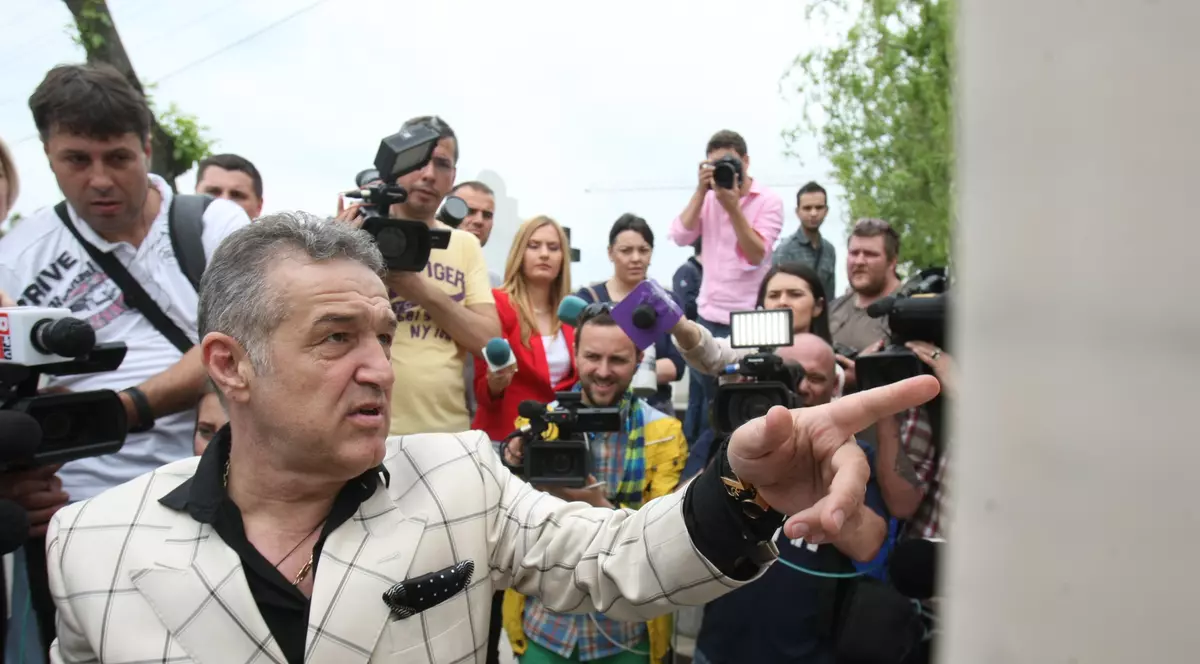 EXCLUSIV / Atac la Gigi Becali din partea unui personaj emblematic din muzică! 