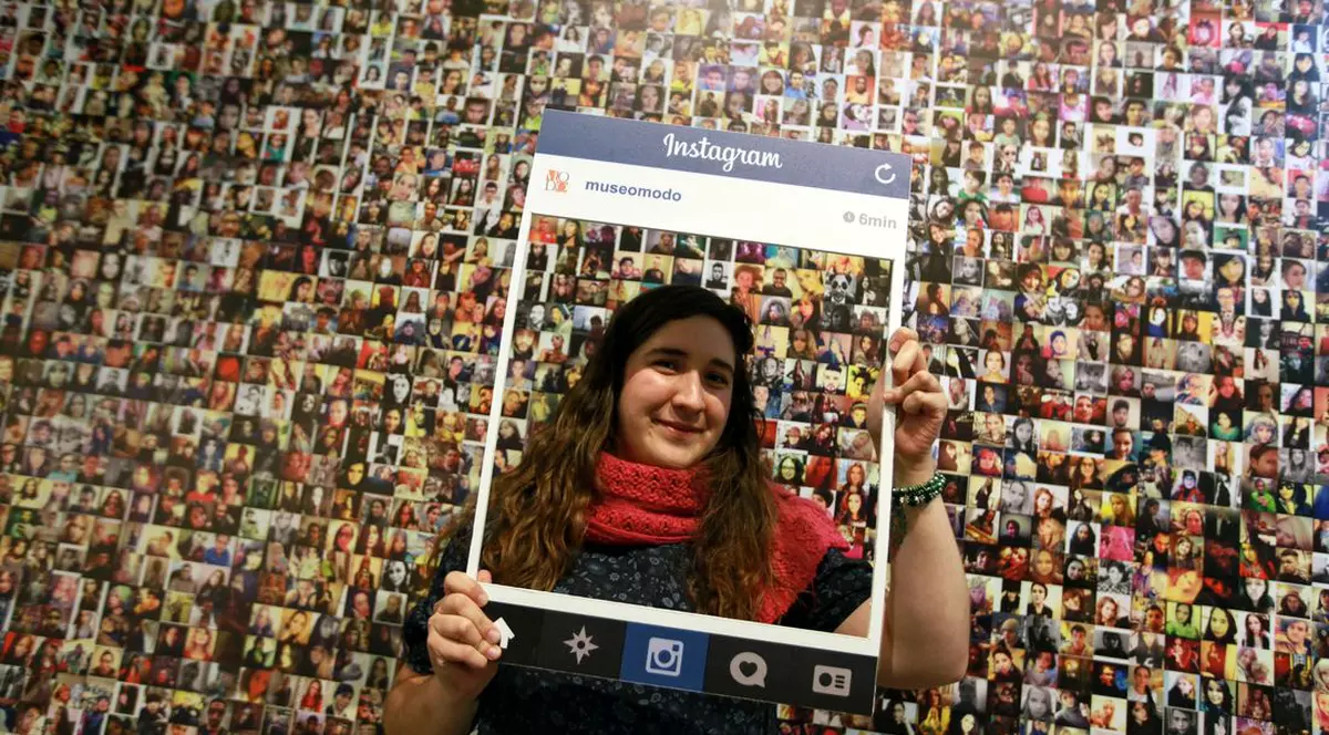 Instagram este PESTE Twitter