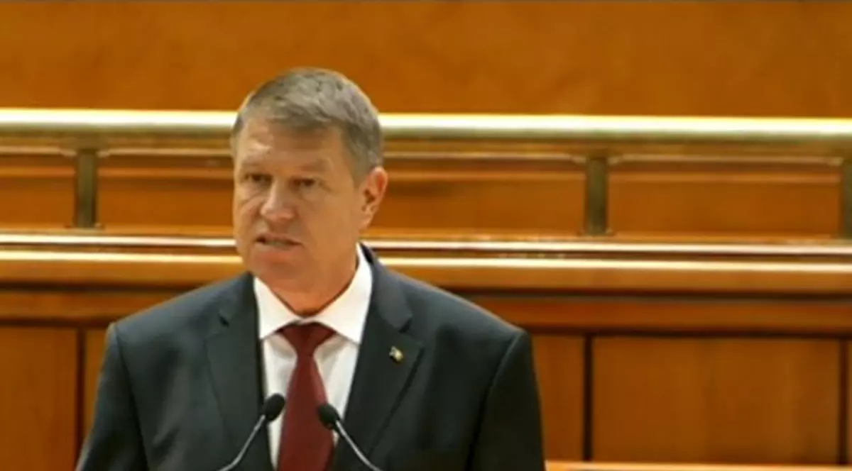 UPDATE | KLAUS IOHANNIS a DEPUS JURĂMÂNTUL în Parlament