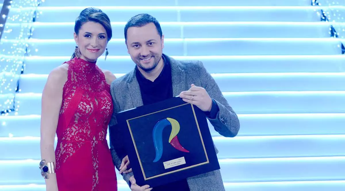 MĂRUȚĂ, CONCURENȚĂ cu IULIANA TUDOR la FĂCUT COPII! Ce i-a promis REALIZATORUL PREZENTATOAREI TV