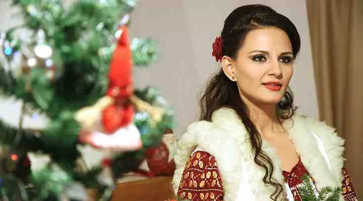 Fiica Mioarei Pitulice, PRIMUL VIDEOCLIP cu EFECTE 3D, realizat pentru un COLIND  | VIDEO