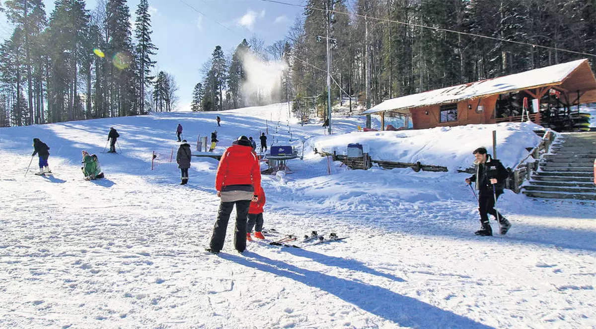 Vom plăti mai puțin în vacanță! TVA de 9% pentru anumite pachete de servicii turistice 