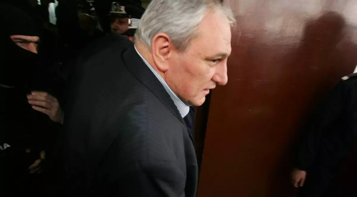 DECIZIA MAGISTRAȚILOR în cel mai lung PROCES din ISTORIA JUSTIȚIEI din România: Ovidiu Tender, CONDAMNAT la 11 ani de închisoare 