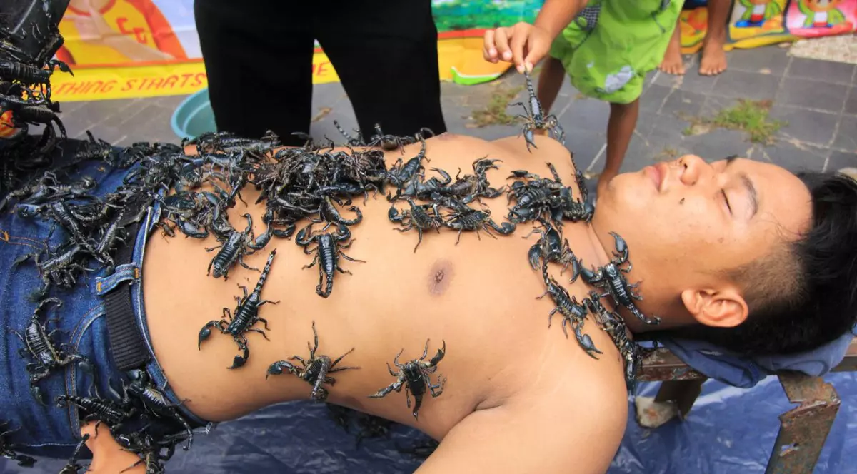 Unul dintre cele mai negre coșmaruri a prins viață! Imagini nerecomandate celor slabi de inimă | FOTO 