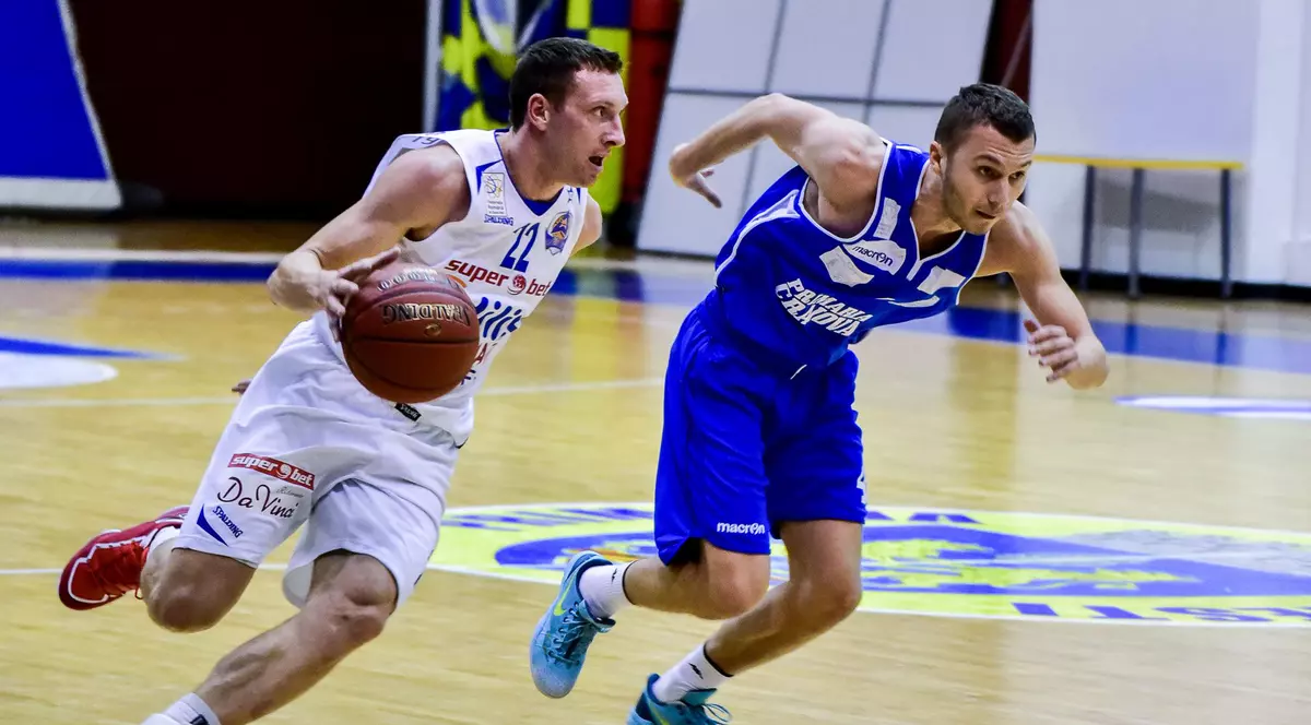 Asesoft, cel mai tare succes din ultimii 37 de ani. 92-87 la Valencia, în Eurocup