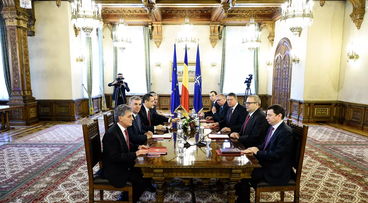 La Cotroceni se discută viitorul românilor. Vezi ce decizii vor lua Iohannis, Ponta, Gorghiu și Oprea