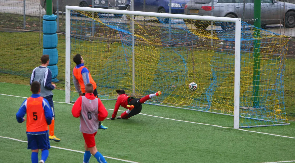 Naționala de fotbal a șomerilor va fi formată din jucători de județ / FOTO