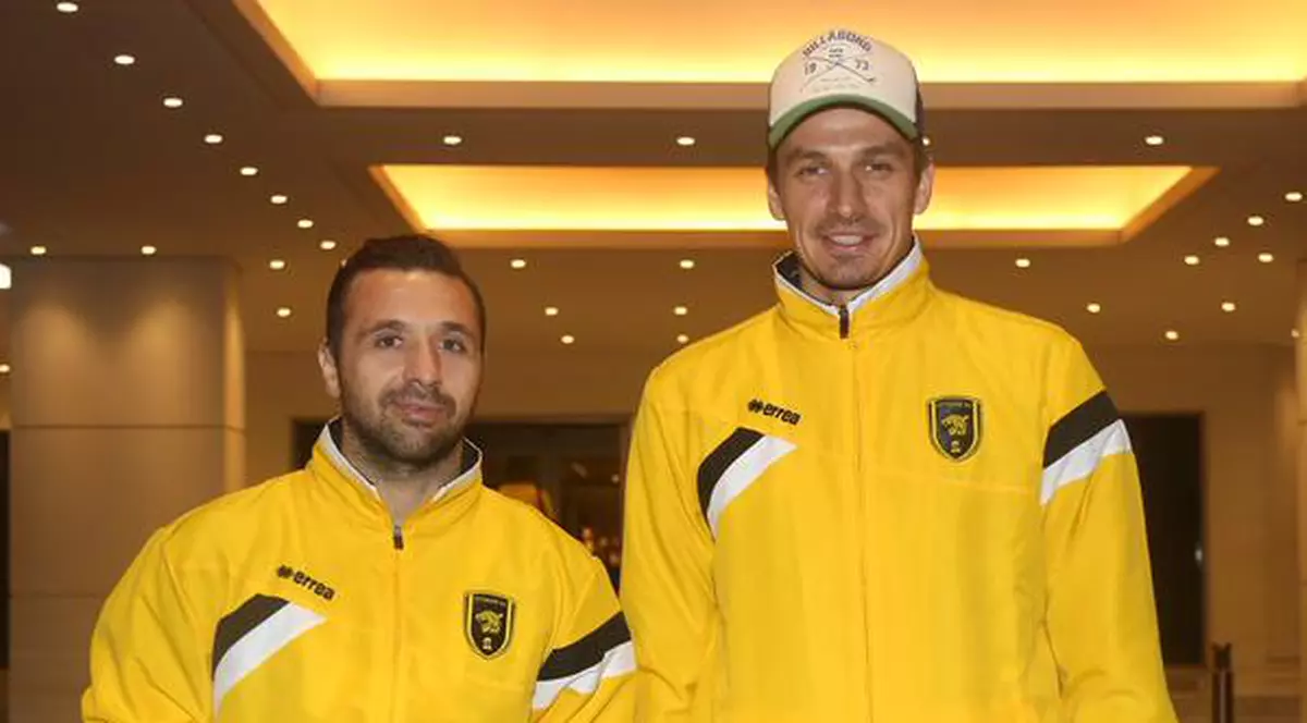 Sânmărtean şi Szukala s-au întors în ţară: nu pot intra în Arabia Saudită!