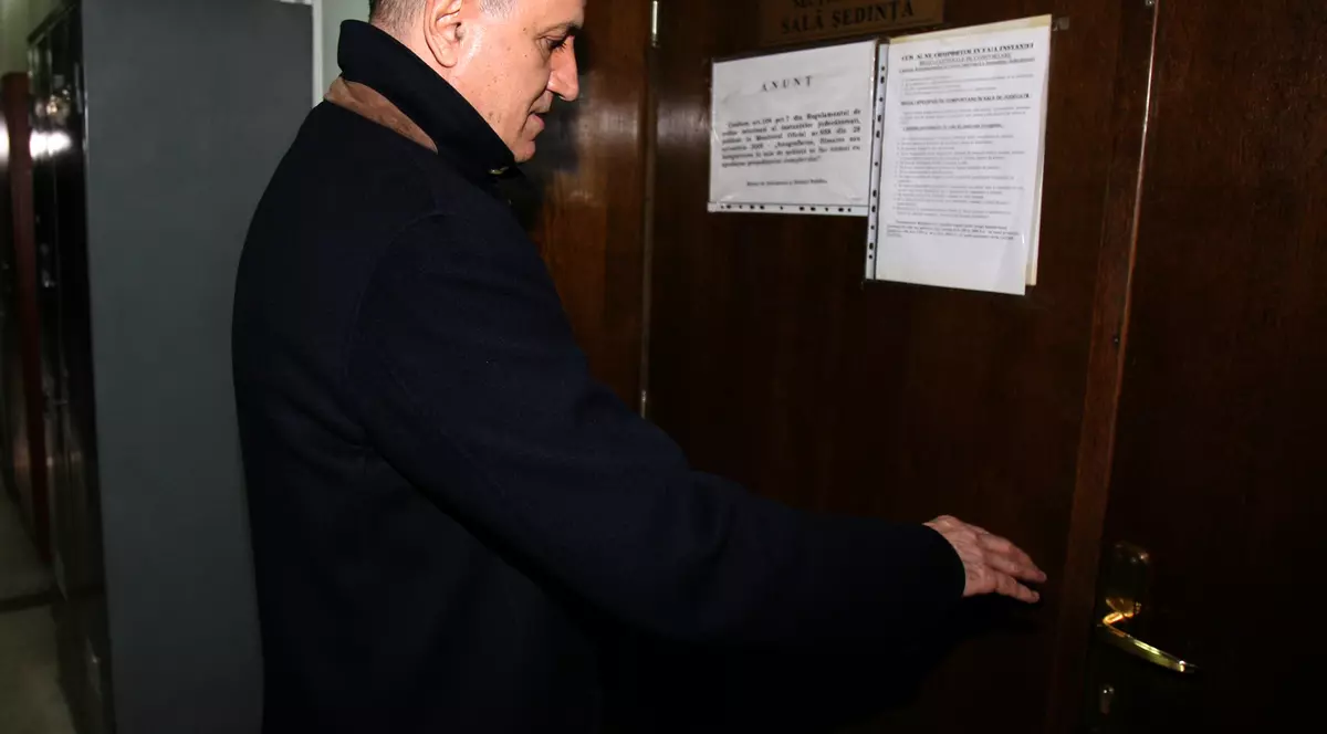 George Copos a avut câștig de cauză în fața Judecătoriei Sectorului 5. ^Decizia luată de Tribunalul București este definitivă
