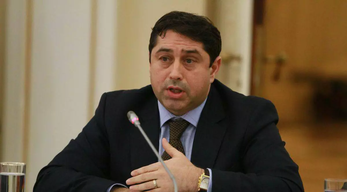 Fostul ministru de Interne Cristian David, ARESTAT