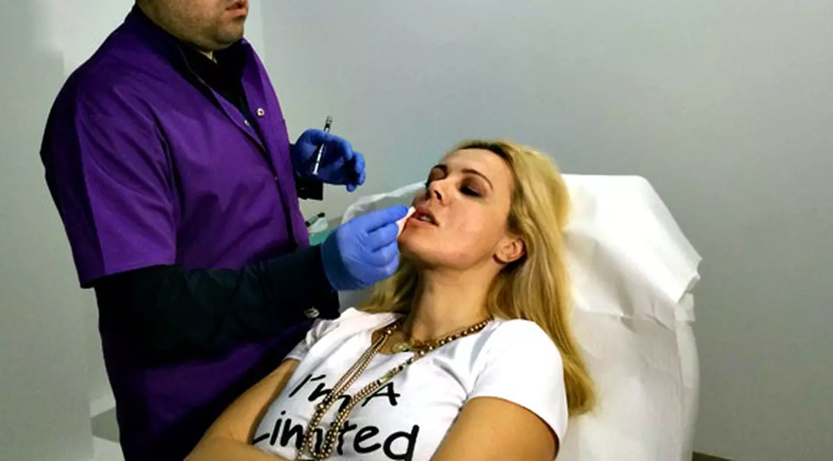 De ziua ei,  Dana Săvuică și-a făcut cadou o operație estetică