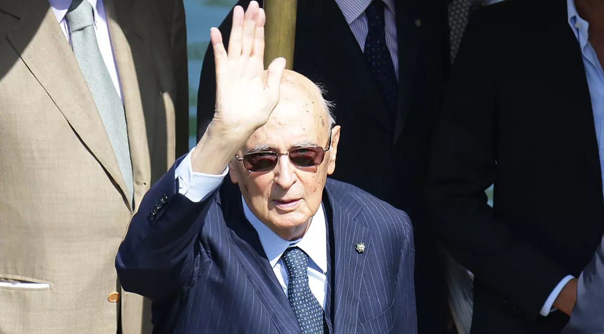 Președintele Italiei ȘI-A ANUNȚAT DEMISIA