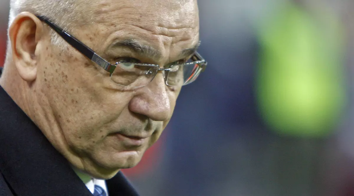 Iordănescu îl carotează pe Gâlcă: a chemat 8 steliști la lotul divizionar