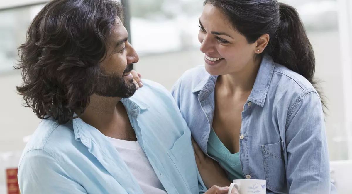 STUDIU: De ce sunt ATRASE femeile de bărbații cu BARBĂ