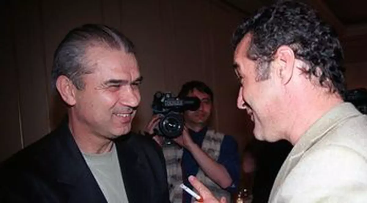 L-a mințit selecționerul Anghel Iordănescu pe patronul stelist Gigi Becali?