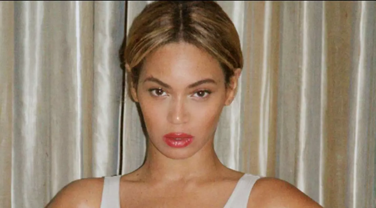 Vaselina, SECRETUL vedetelor de la Hollywood. Cum o FOLOSESC