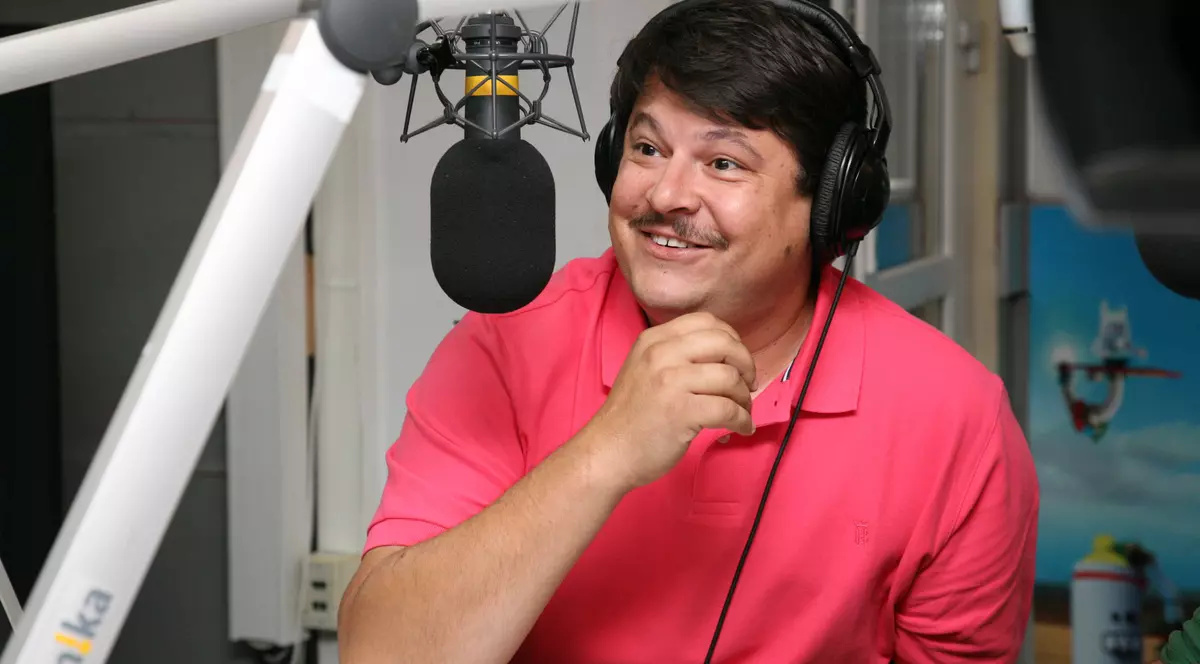 INCREDIBIL! Răspuns suburban al actorului Mihai Bobonete, după mesajul cu aluzii sexuale făcut la adresa Simonei Halep: ^”Să vă băgați scandalul în c..!”