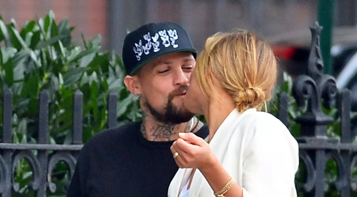 A făcut-o și pe asta! Cameron Diaz s-a măritat