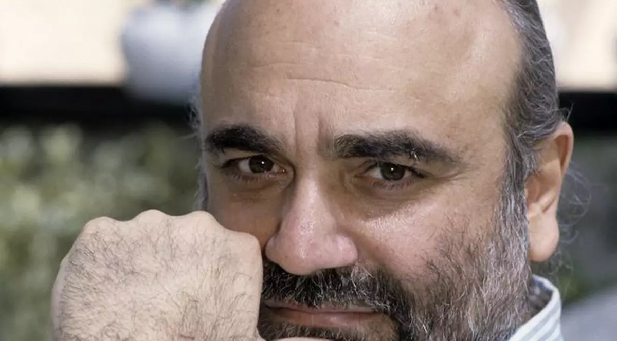 De ce a murit, de fapt, Demis Roussos?