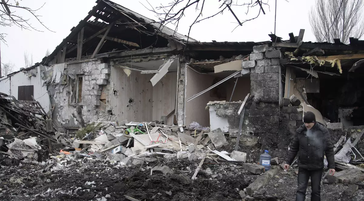 Kievul acuză Rusia: 700 de militari ruşi au pătruns astăzi în Ucraina