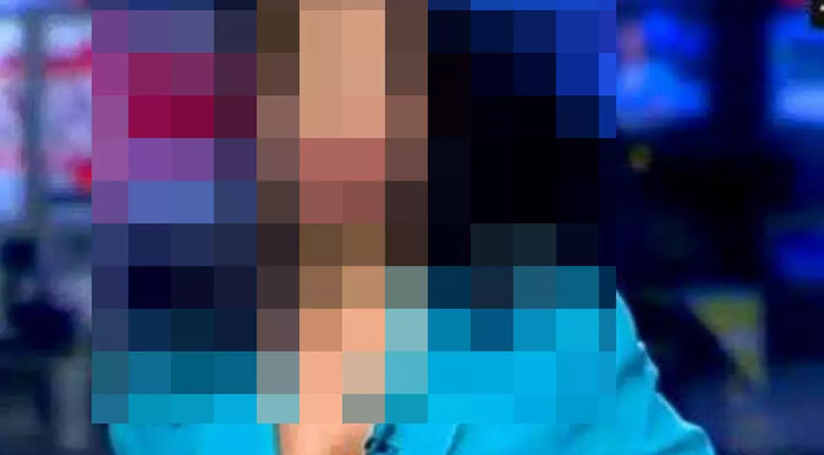 POVESTE ȘOCANTĂ! O îndrăgită PREZENTATOARE DE ȘTIRI de la noi, AMENINȚATĂ și la un pas să fie ABUZATĂ de bărbatul din viața ei. "ÎȚI DAU CU MASA ÎN CAP!"