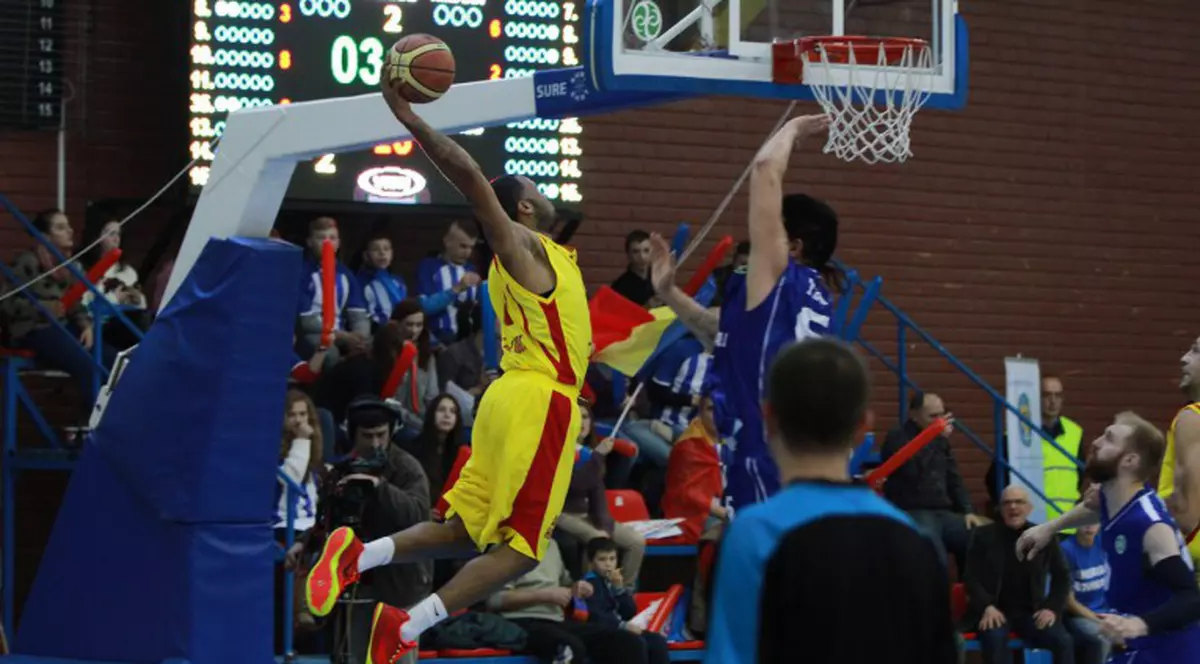 Energia, învingătoare în Kazahstan, în Europe Cup, Steaua - umilită de turci în Eurocup