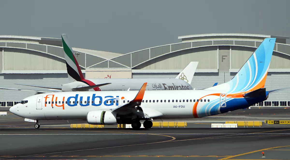 Focuri de armă asupra unui avion FlyDubai la Bagdad