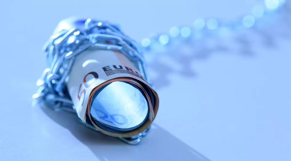 «Falimentul personal», pus în pericol de reprezentanţii FMI